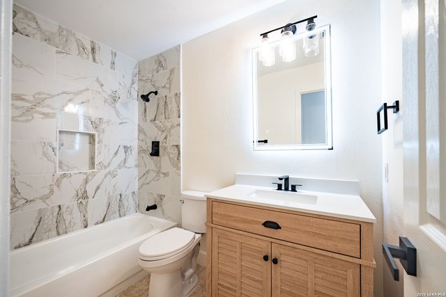 7219 Webbwood, San Antonio, TX 78250