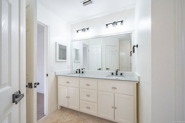 7219 Webbwood, San Antonio, TX 78250