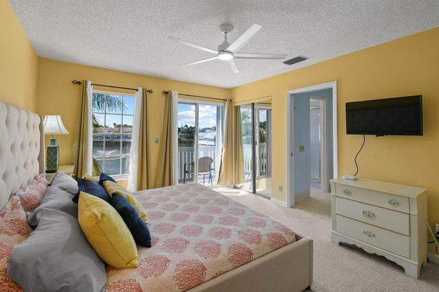 1216 Ocean Dunes Circle, Jupiter, FL 33477