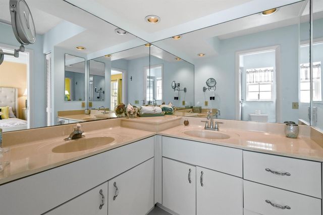1216 Ocean Dunes Circle, Jupiter, FL 33477