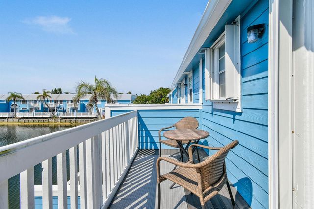 1216 Ocean Dunes Circle, Jupiter, FL 33477