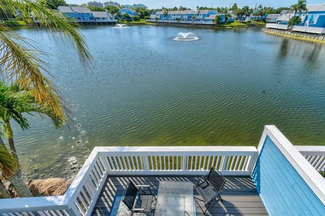 1216 Ocean Dunes Circle, Jupiter, FL 33477