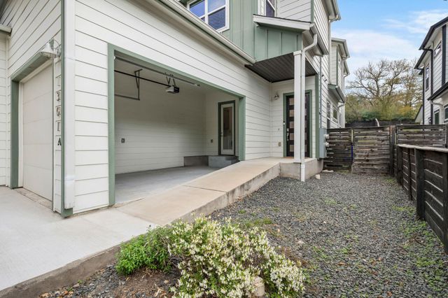 1301 Cometa ST A, Austin, TX 78721