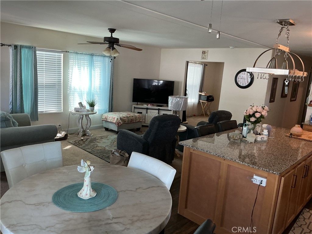 Image 11 of property listing at 24200 State St, San Jacinto, CA 92583