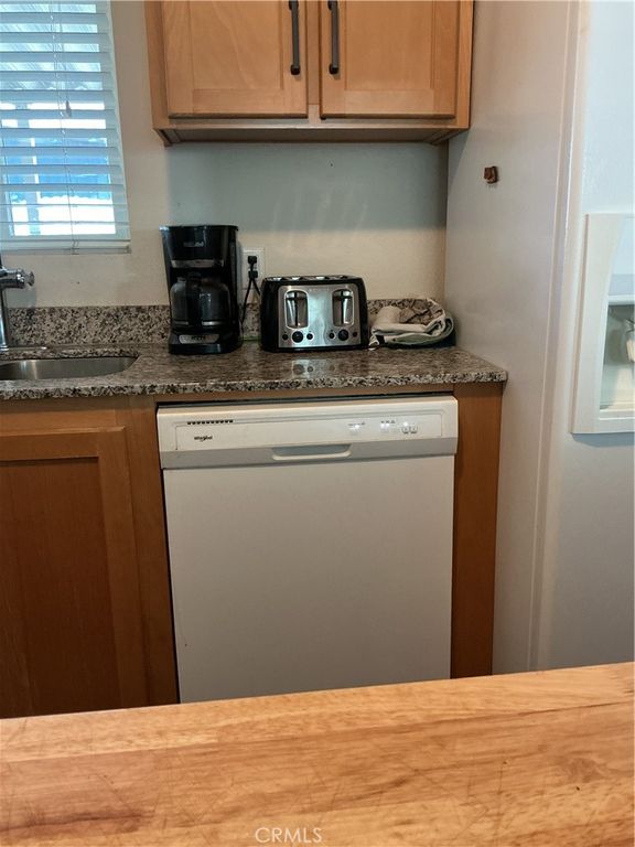 Image 13 of property listing at 24200 State St, San Jacinto, CA 92583