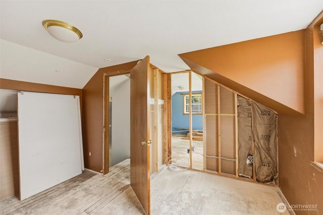 902 Nooksack Avenue, Nooksack, WA 98276
