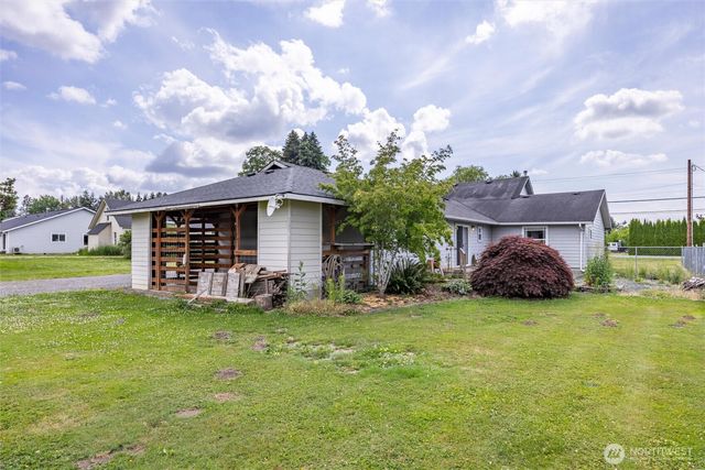 902 Nooksack Avenue, Nooksack, WA 98276