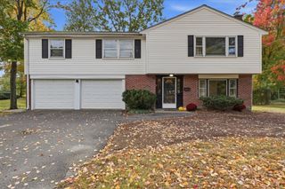 4 Angelica Dr., Framingham, MA 01701