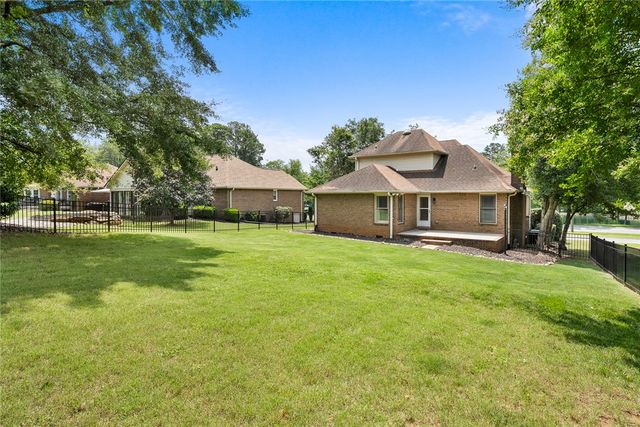 109 Prestwick Court, Easley, SC 29642