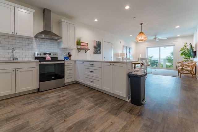 115 E Arctic Avenue 1a, Folly Beach, SC 29439