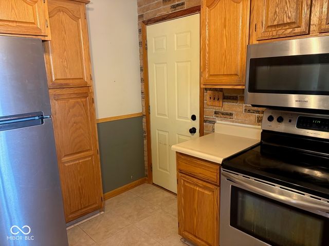 385 S Baltimore Road, Monrovia, IN 46157