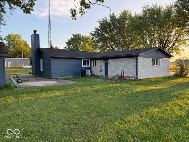385 S Baltimore Road, Monrovia, IN 46157