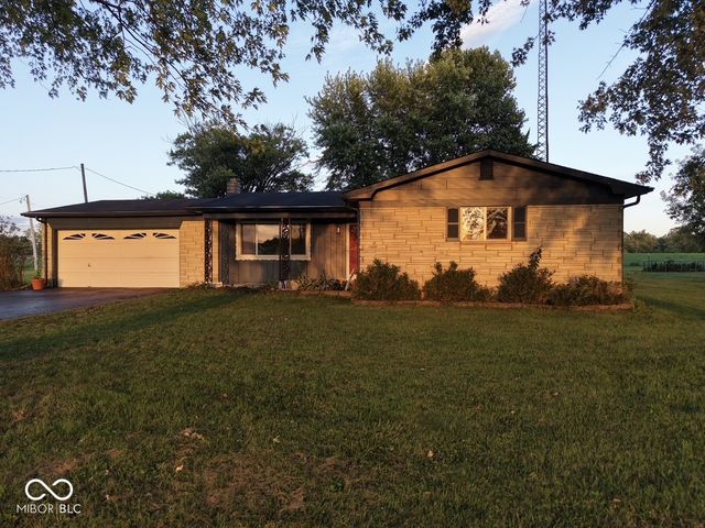 385 S Baltimore Road, Monrovia, IN 46157