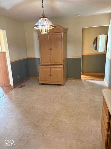 385 S Baltimore Road, Monrovia, IN 46157