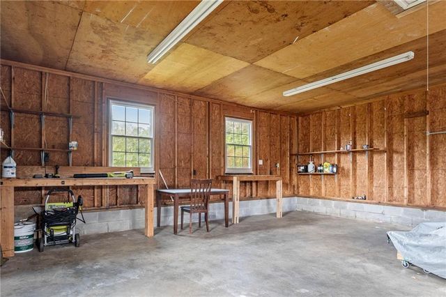 206 Piney Woods Drive, Ellijay, GA 30536