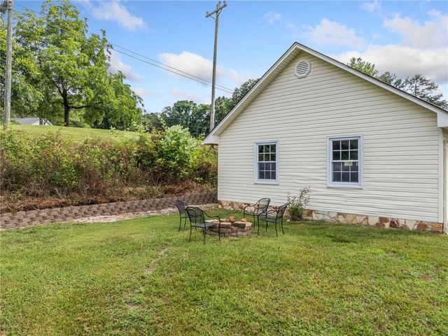 206 Piney Woods Drive, Ellijay, GA 30536