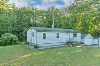 26 Brian Street, Sandown, NH 03873