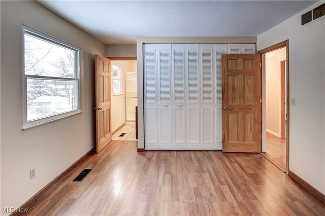 3258 Van Buren Drive, Brunswick, OH 44212