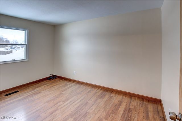 3258 Van Buren Drive, Brunswick, OH 44212