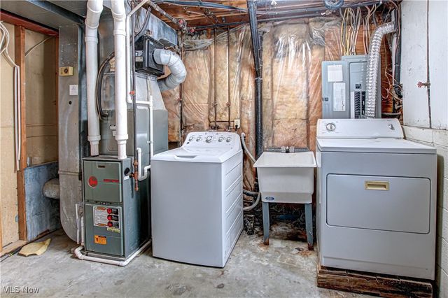 3258 Van Buren Drive, Brunswick, OH 44212