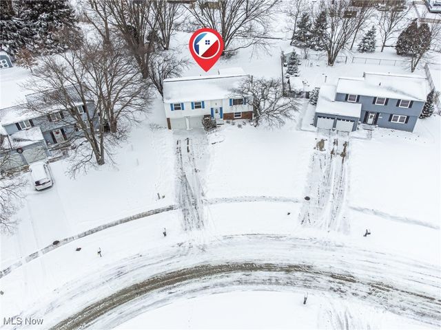 3258 Van Buren Drive, Brunswick, OH 44212