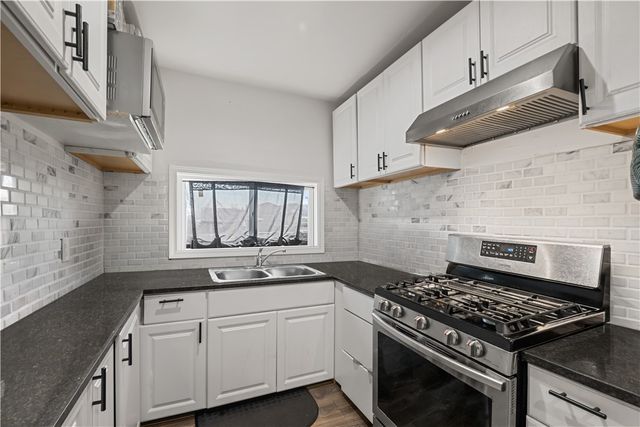 114 Amanda Ave, Mt Oliver, PA 15210