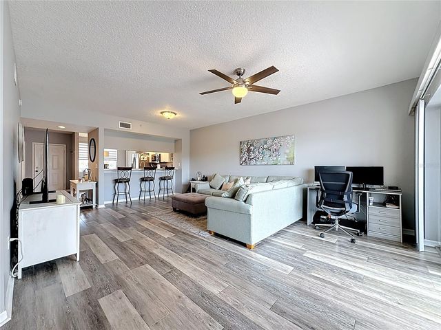 1200 COUNTRY CLUB DRIVE 3105, Largo, FL 33771