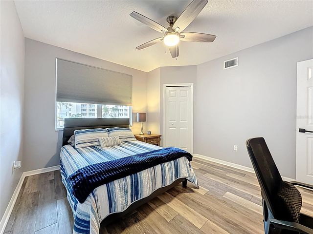 1200 COUNTRY CLUB DRIVE 3105, Largo, FL 33771