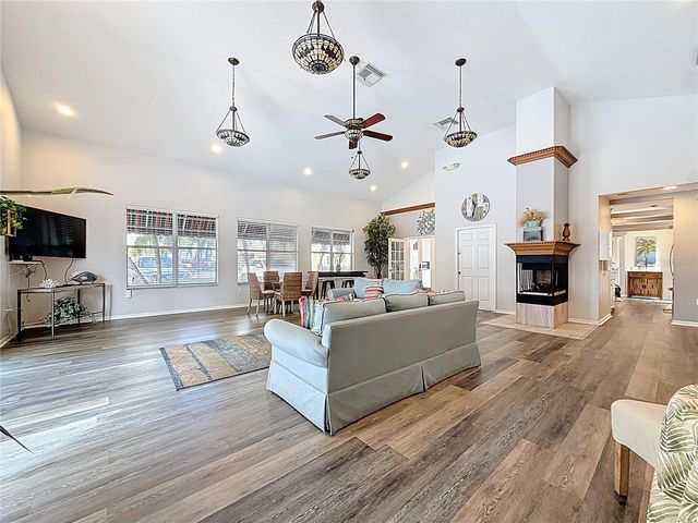 1200 COUNTRY CLUB DRIVE 3105, Largo, FL 33771