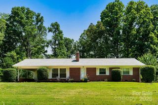 4411 US 221 Highway, Forest City, NC 28043
