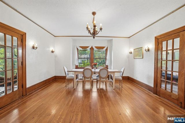 157 Sussex Road, Tenafly, NJ 07670