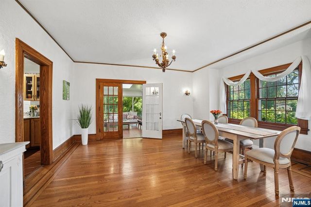 157 Sussex Road, Tenafly, NJ 07670