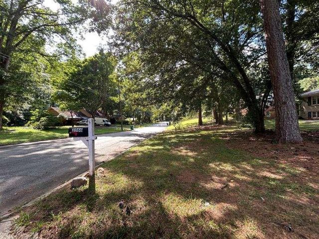 3966 Shadowbrook Place, Decatur, GA 30034