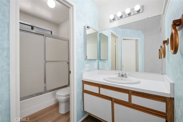 63 Huntington, Irvine, CA 92620