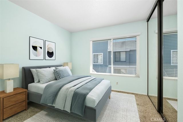 63 Huntington, Irvine, CA 92620