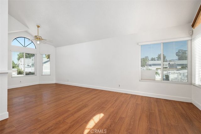 63 Huntington, Irvine, CA 92620