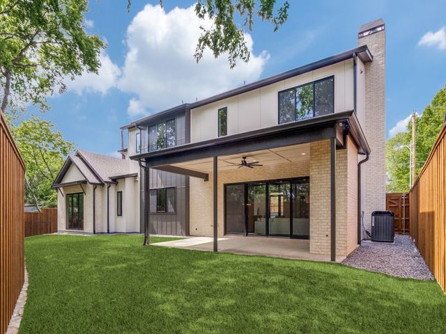 1622 Old Gate Lane, Dallas, TX 75218