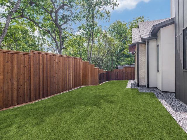 1622 Old Gate Lane, Dallas, TX 75218