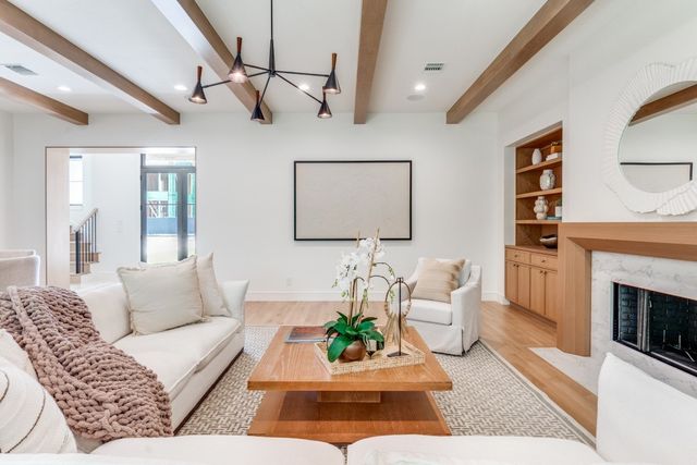 1622 Old Gate Lane, Dallas, TX 75218