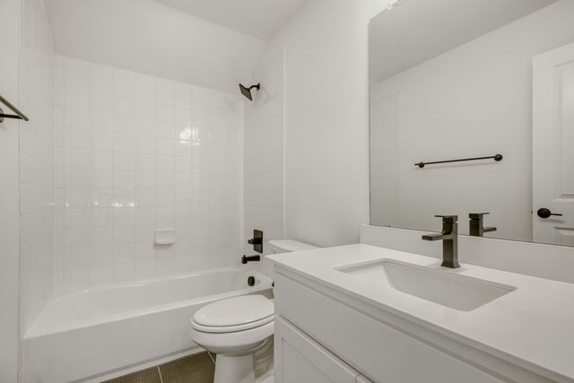 169 Enclave Drive, Lakewood Village, TX 75068