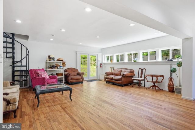 277 W BALTIMORE PIKE, Media, PA 19063