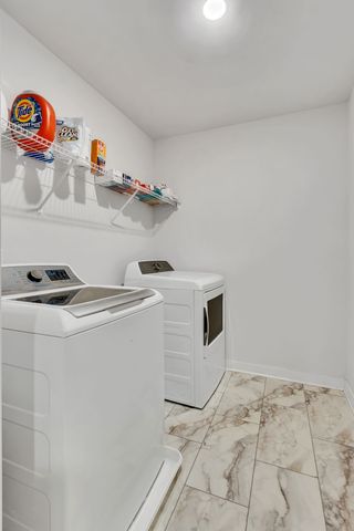 2736 Fordham St, Columbia, TN 38401