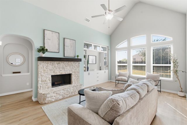 1112 Lake Cypress Lane, Little Elm, TX 75068