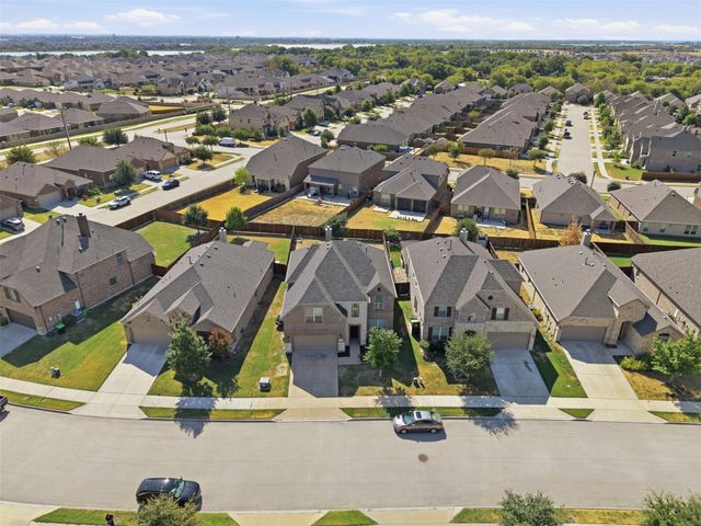 1112 Lake Cypress Lane, Little Elm, TX 75068