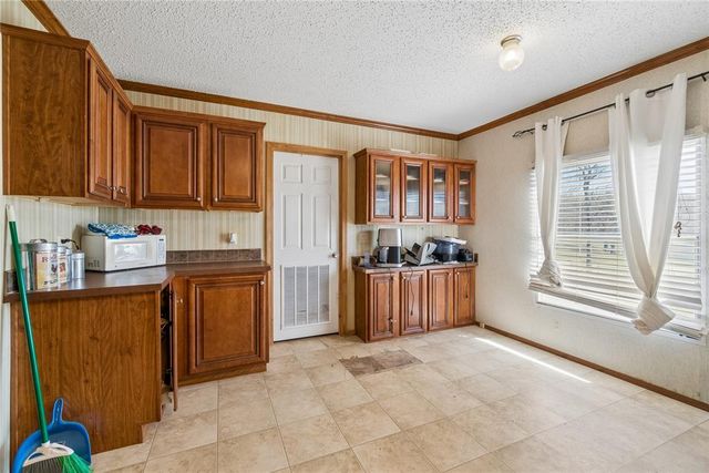 10250 E Post Oak Road, Noble, OK 73068