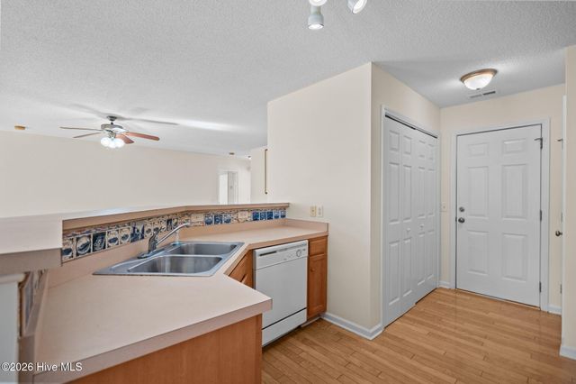 4940 Montserrat Drive, Southport, NC 28461