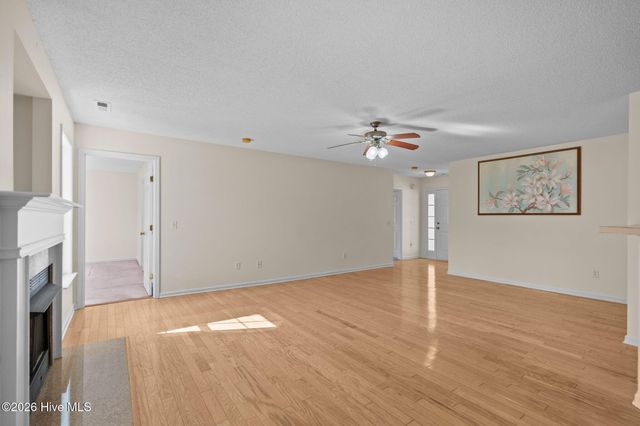 4940 Montserrat Drive, Southport, NC 28461