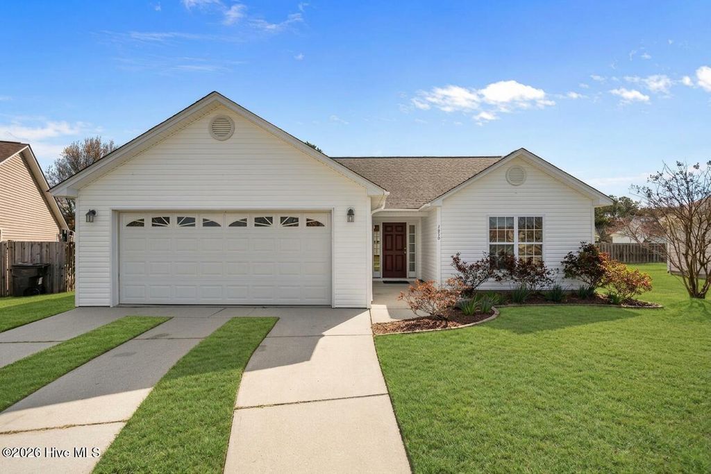 4940 Montserrat Drive, Southport, NC 28461