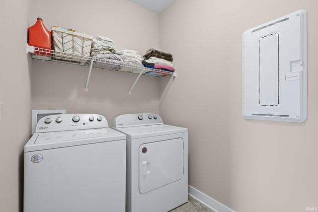 9845 Monte Way, Newburgh, IN 47630