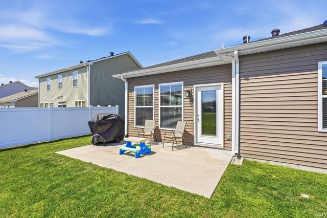 9845 Monte Way, Newburgh, IN 47630